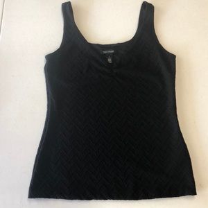 Black patterned tank top